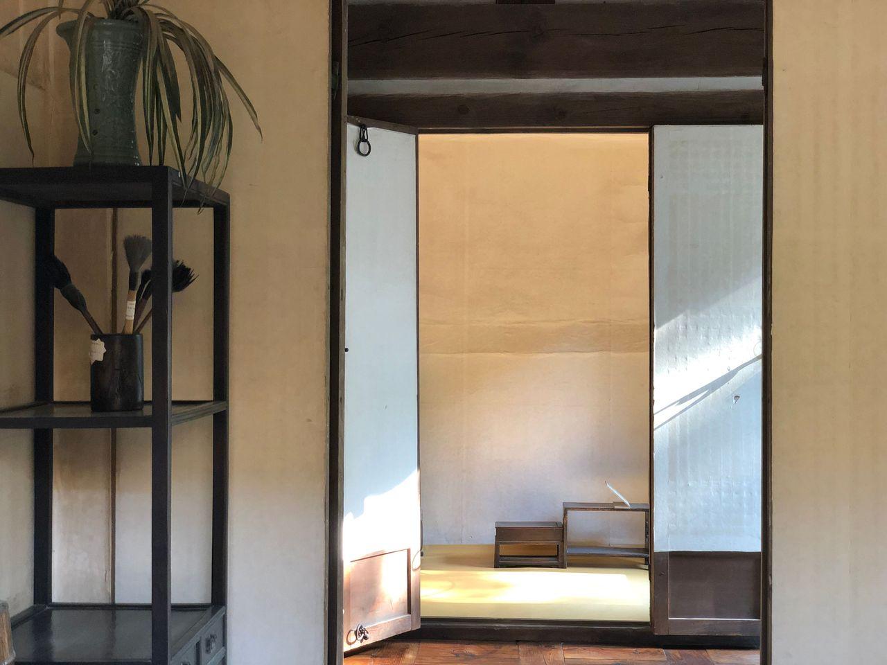 Place where time has frozen; Namsangol Hanok Village, the most beautiful site in Seoul